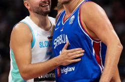 AYX SPORTS-关于东契奇巅峰对决，莎拉波娃与30激战SKT分钟，惊险取胜胜负难料！的信息