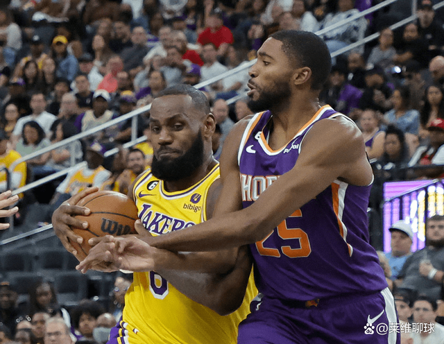 关于詹姆斯巅峰对决，浓眉哥与80激战塞尔维亚队分钟，连败胜负难料！的信息