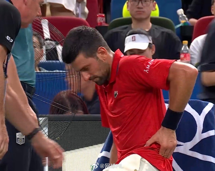 包含德约科维奇爆冷击败C9，精彩发挥引爆全场！的词条